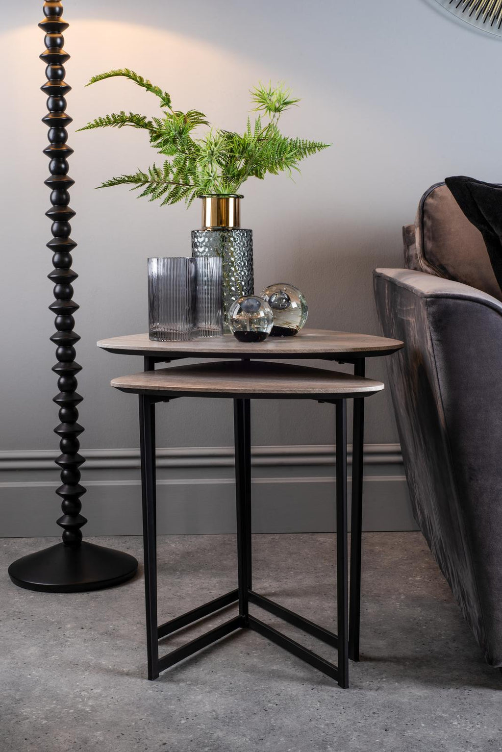 001MIB001 Mibello Nested Table Light Oak Effect and Matt Black