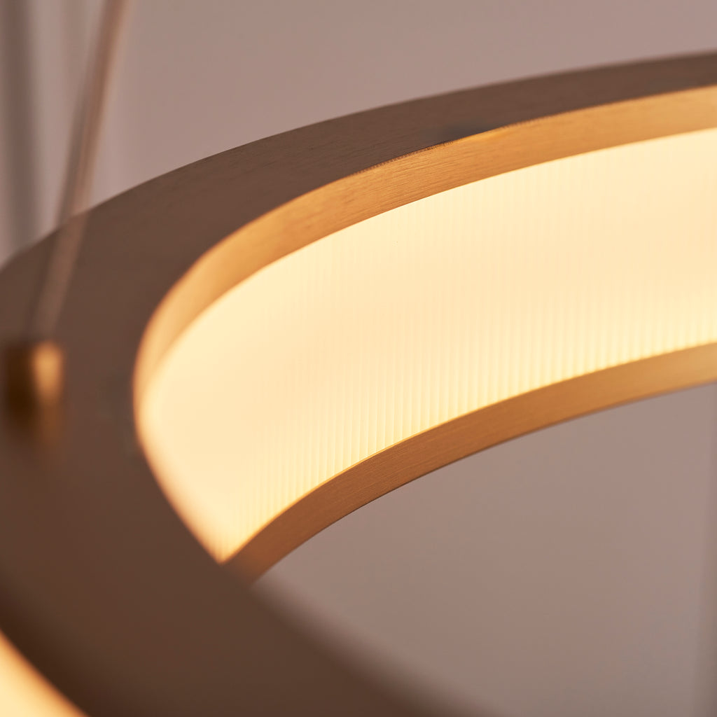 111334 Classic Ribbed Hoop LED Pendant Gold