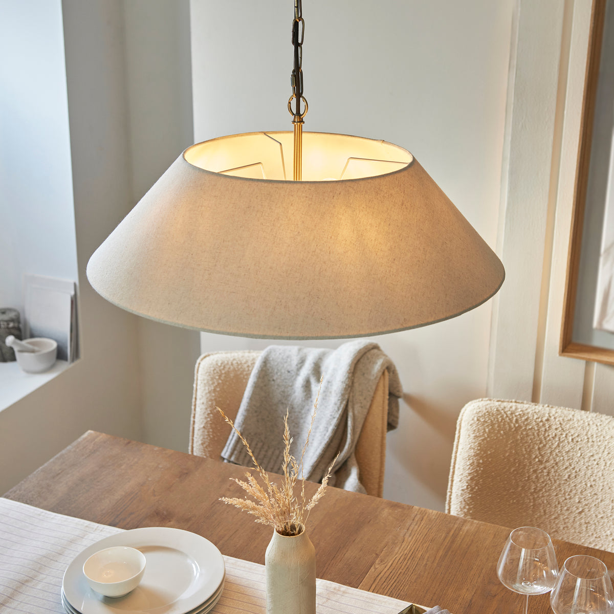 112956 Lille 5 Light Pendant Brass