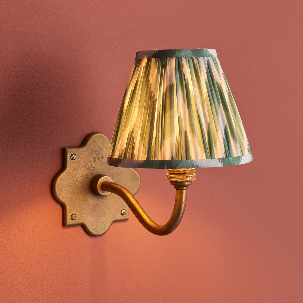 113773 Anvil Curve & Zigzag 16cm Wall Light Brass Green