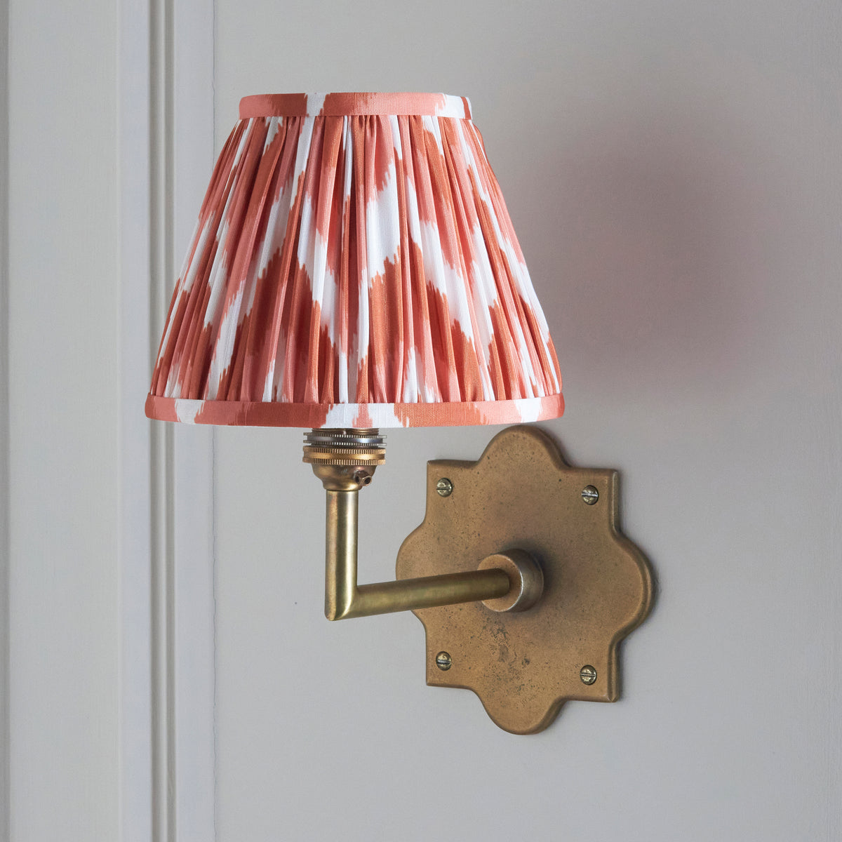 113795 Anvil Angle & Zigzag 16cm Wall Light Brass Orange