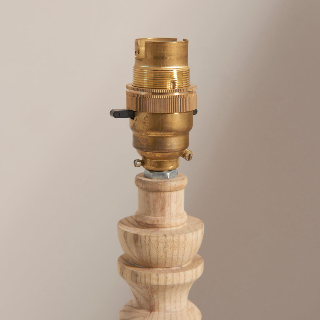 114291 Bibury & Zigzag 20cm Table Lamp Wood Orange