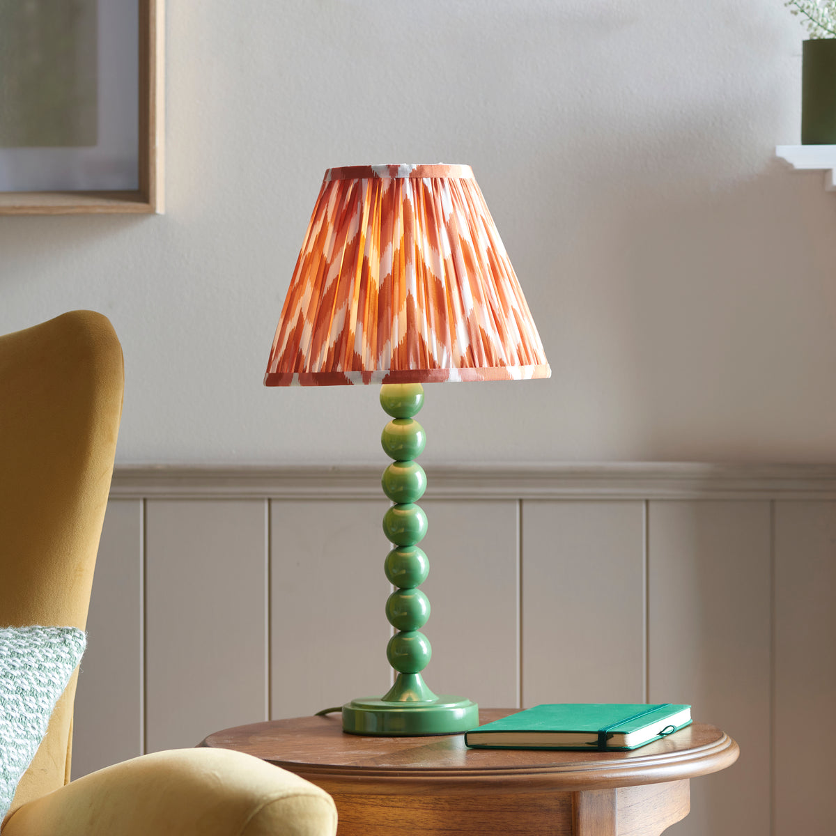 114704 Higgledy & Zigzag 25cm Table Lamp Green Orange