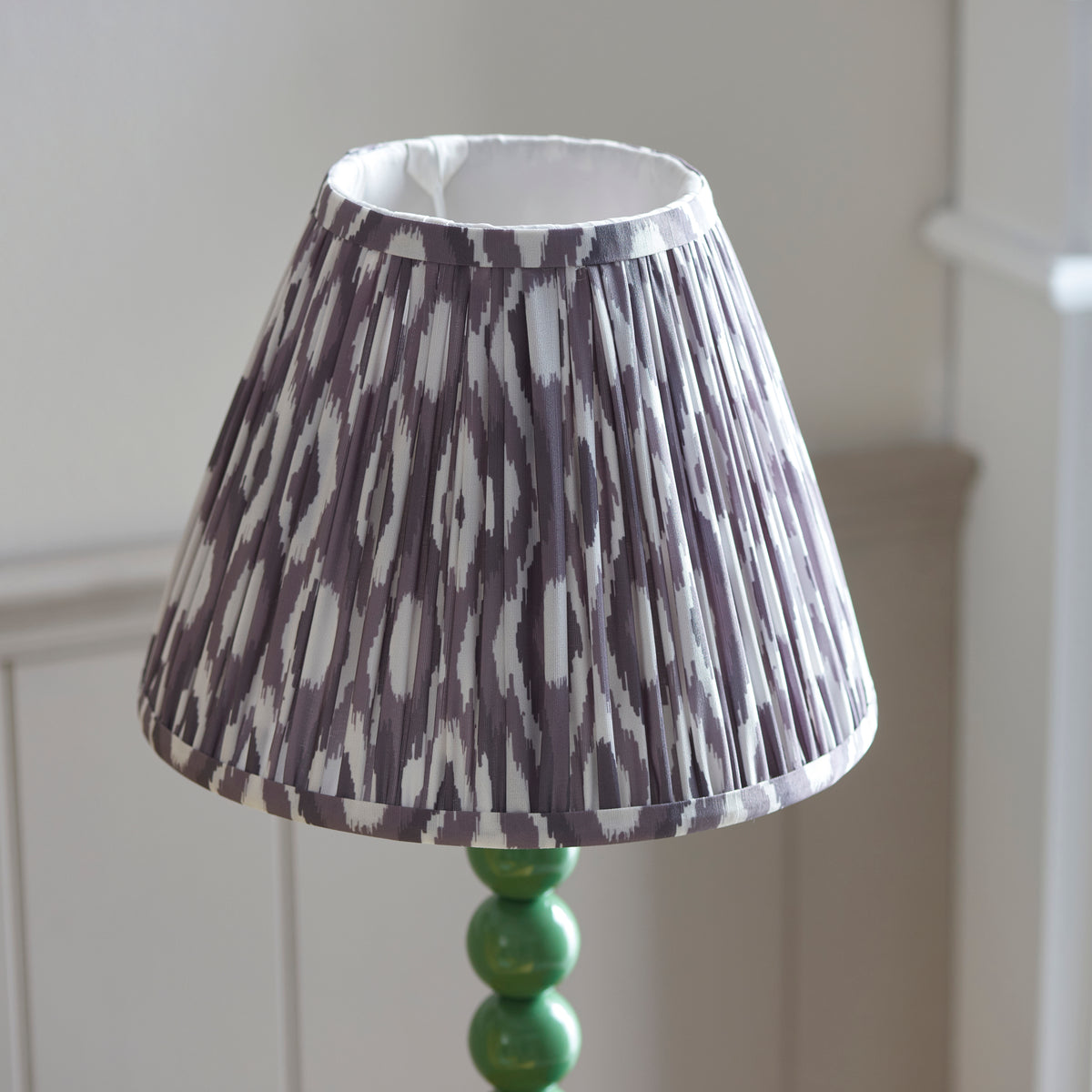 114705 Higgledy & Ikat 25cm Table Lamp Green Grey