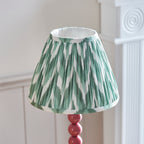 114734 Higgledy & Zigzag 25cm Table Lamp Pink Green