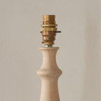 114748 Hidcote & Leaf 30cm Table Lamp Wood Green