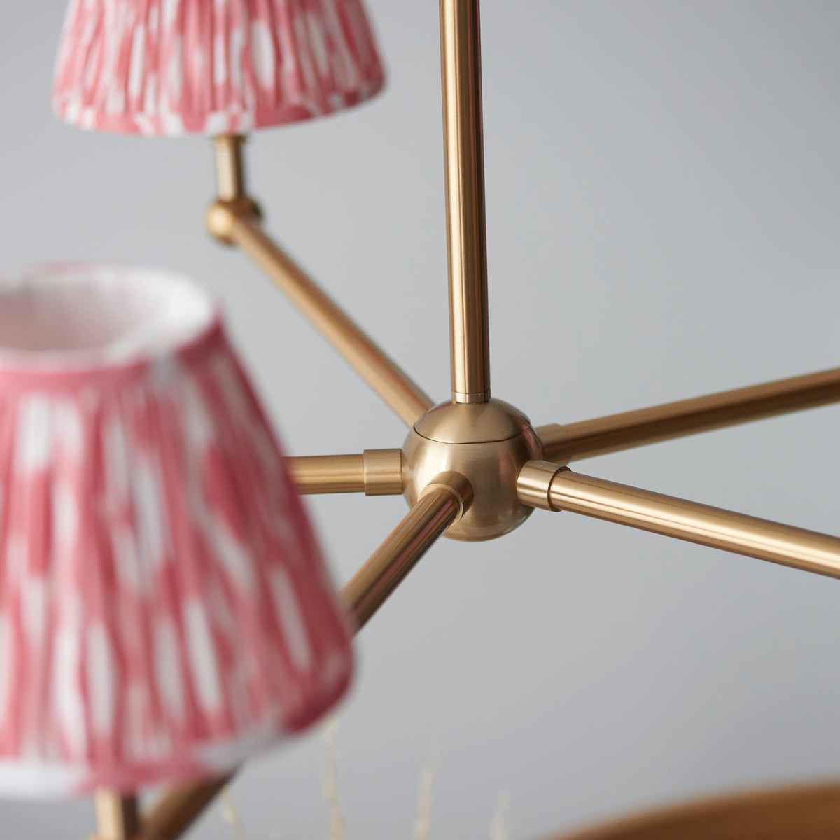 115008 Santiago & Ikat 16cm 5 Light Pendant Brass Pink