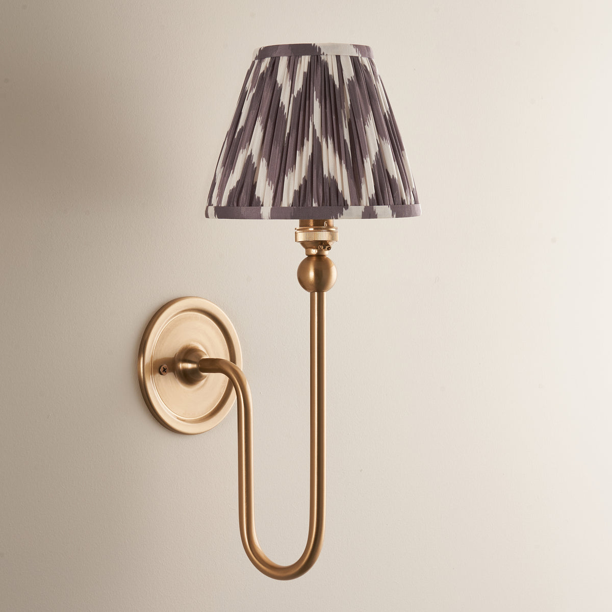 115026 Santiago & Zigzag 16cm Wall Light Brass Grey