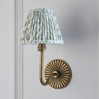 115287 Dahlia Swan & Leaf 16cm Wall Light Brass Green