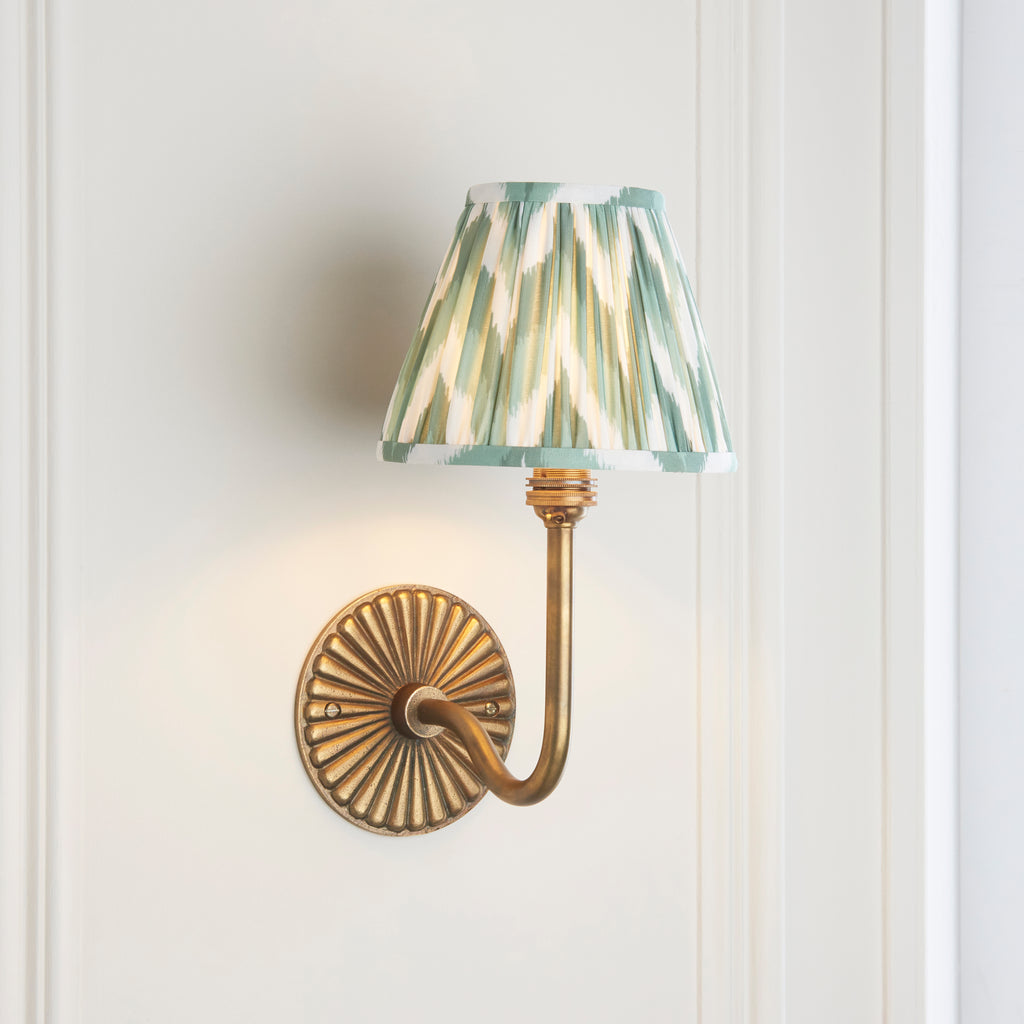 115292 Dahlia Swan & Zigzag 16cm Wall Light Brass Green