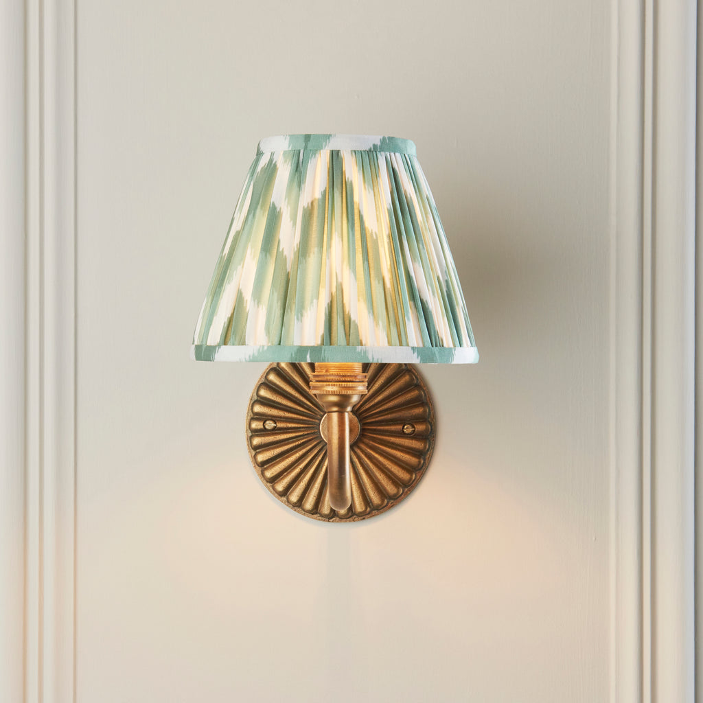 115308 Dahlia Curve & Zigzag 16cm Wall Light Brass Green