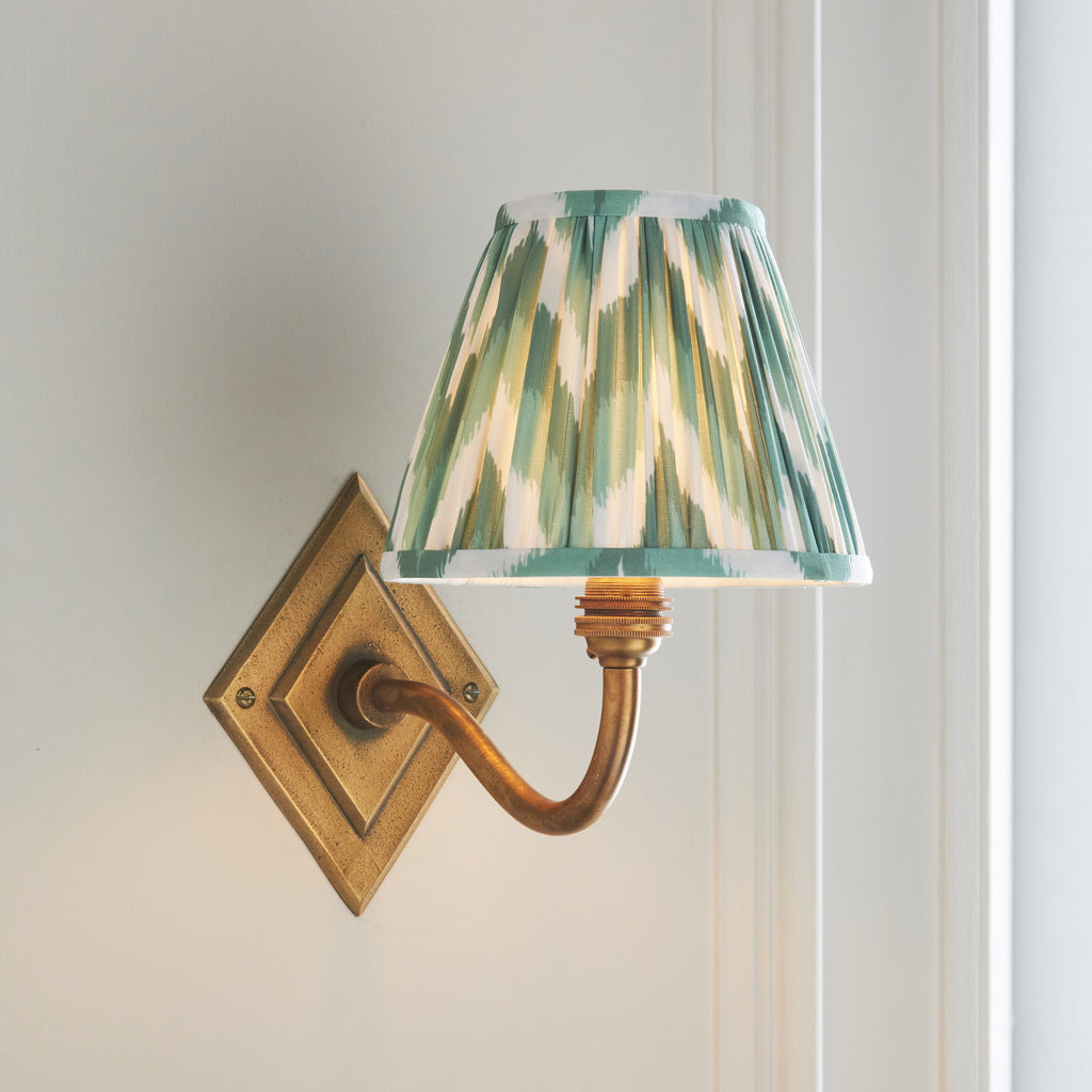 115400 Diamond Curve & Zigzag 16cm Wall Light Brass Green