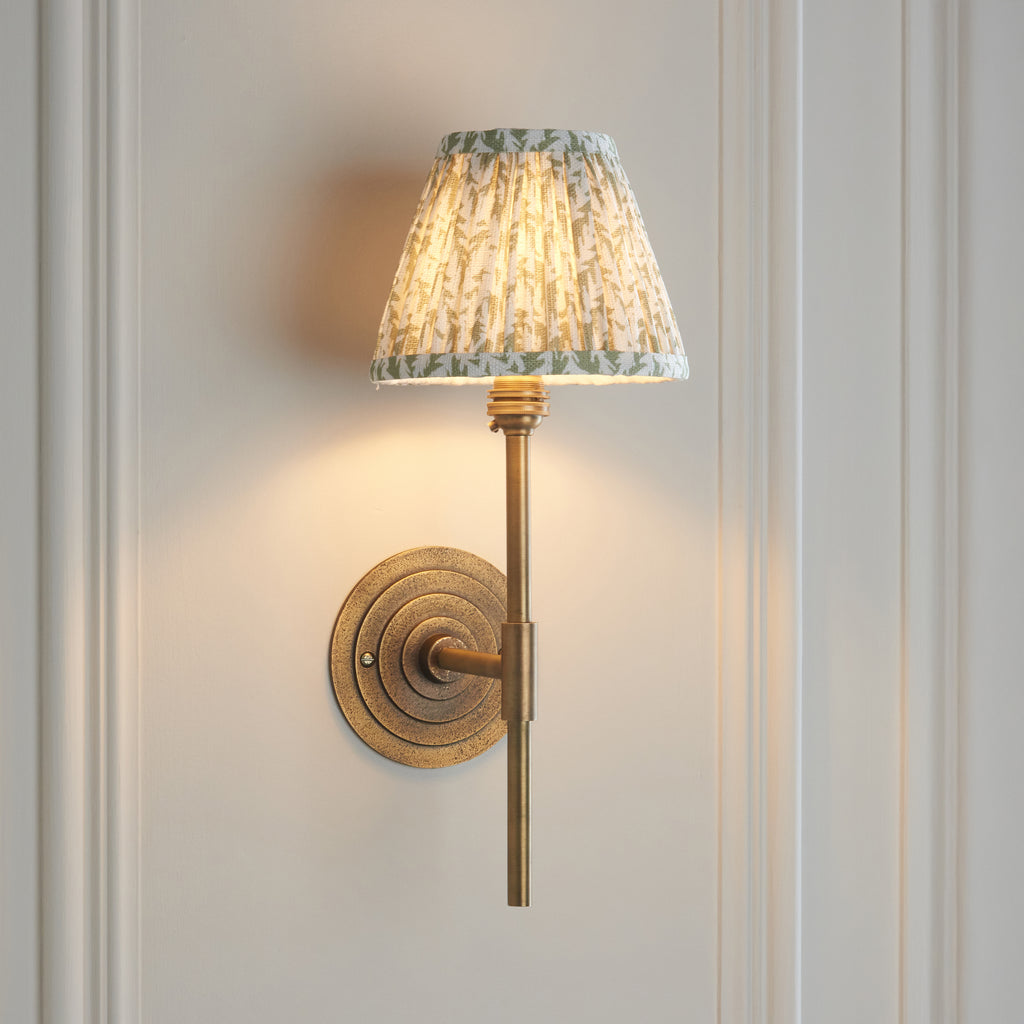 115427 Halo Tall & Leaf 16cm Wall Light Brass Green