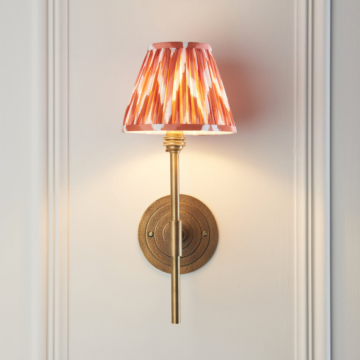 115433 Halo Tall & Zigzag 16cm Wall Light Brass Orange