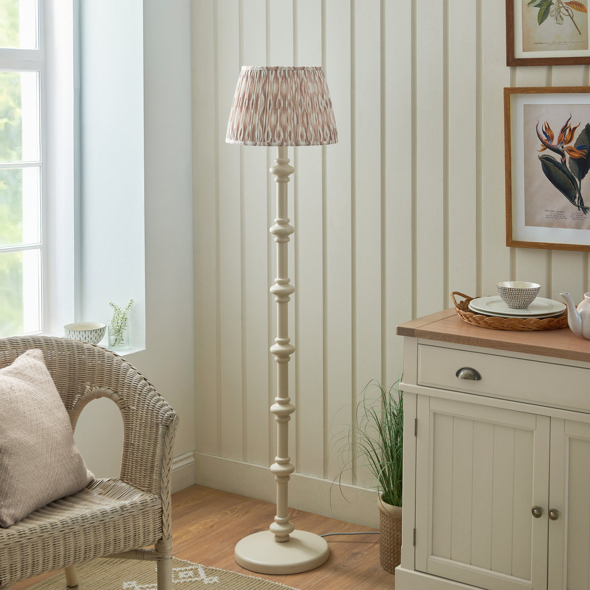 115486 Carnaby & Ikat 35cm Floor Lamp White