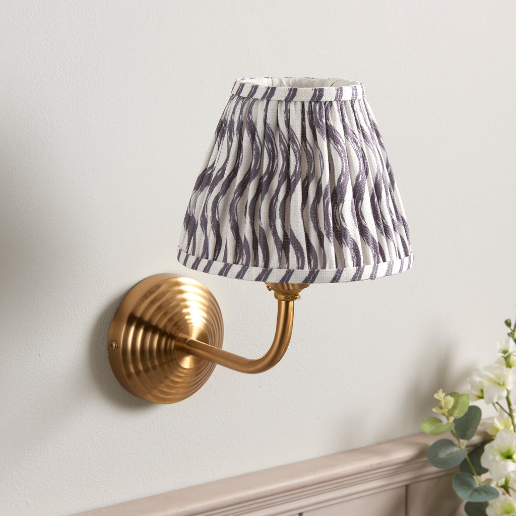 115677 Obelisk Arc & Ripple Wall Light With 16cm Grey Shade (S)