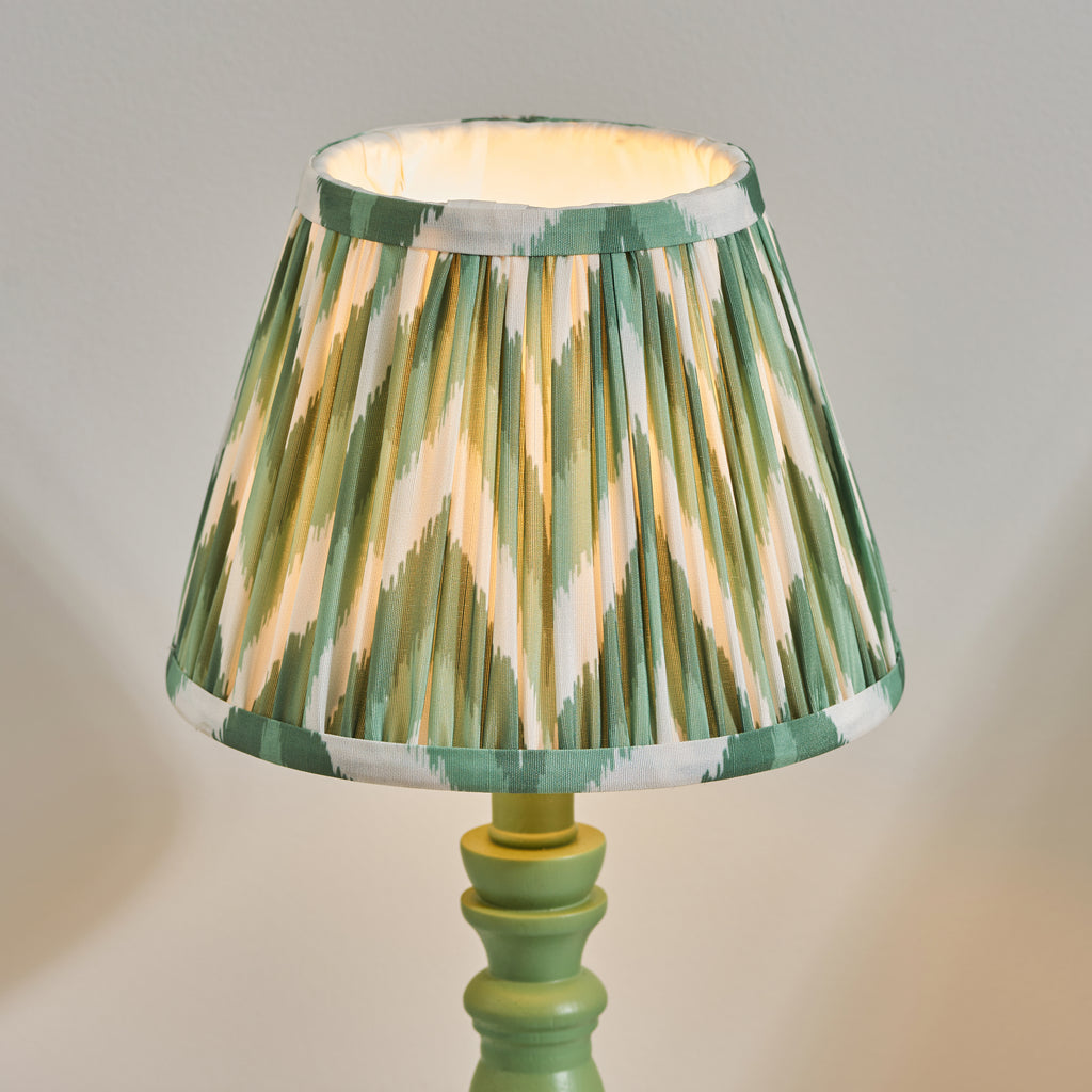115941 Bibury & Zigzag 20cm Table Lamp Green