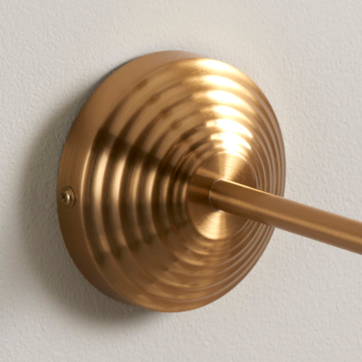116025 Obelisk T Bar & Ikat 20cm Wall Light Brass