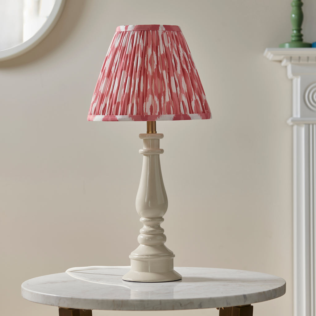 116322 Myrtle & Ikat 25cm Table Lamp White Pink