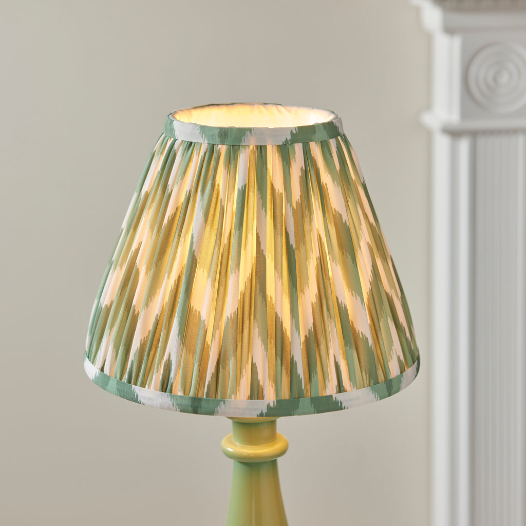 116337 Myrtle & Zigzag 25cm Table Lamp Green