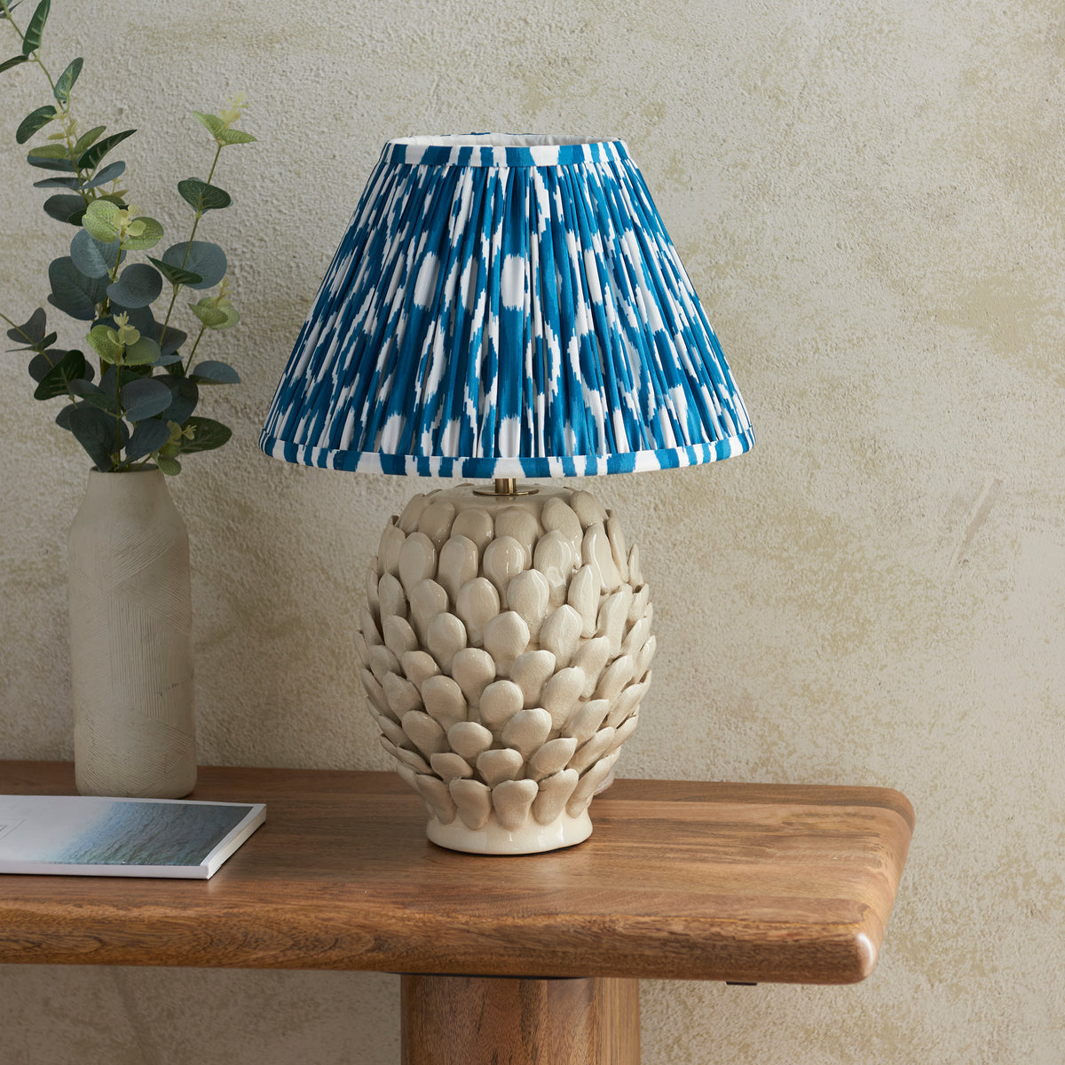 116419 Layered Leaf & Ikat 30cm Table Lamp Ivory Blue