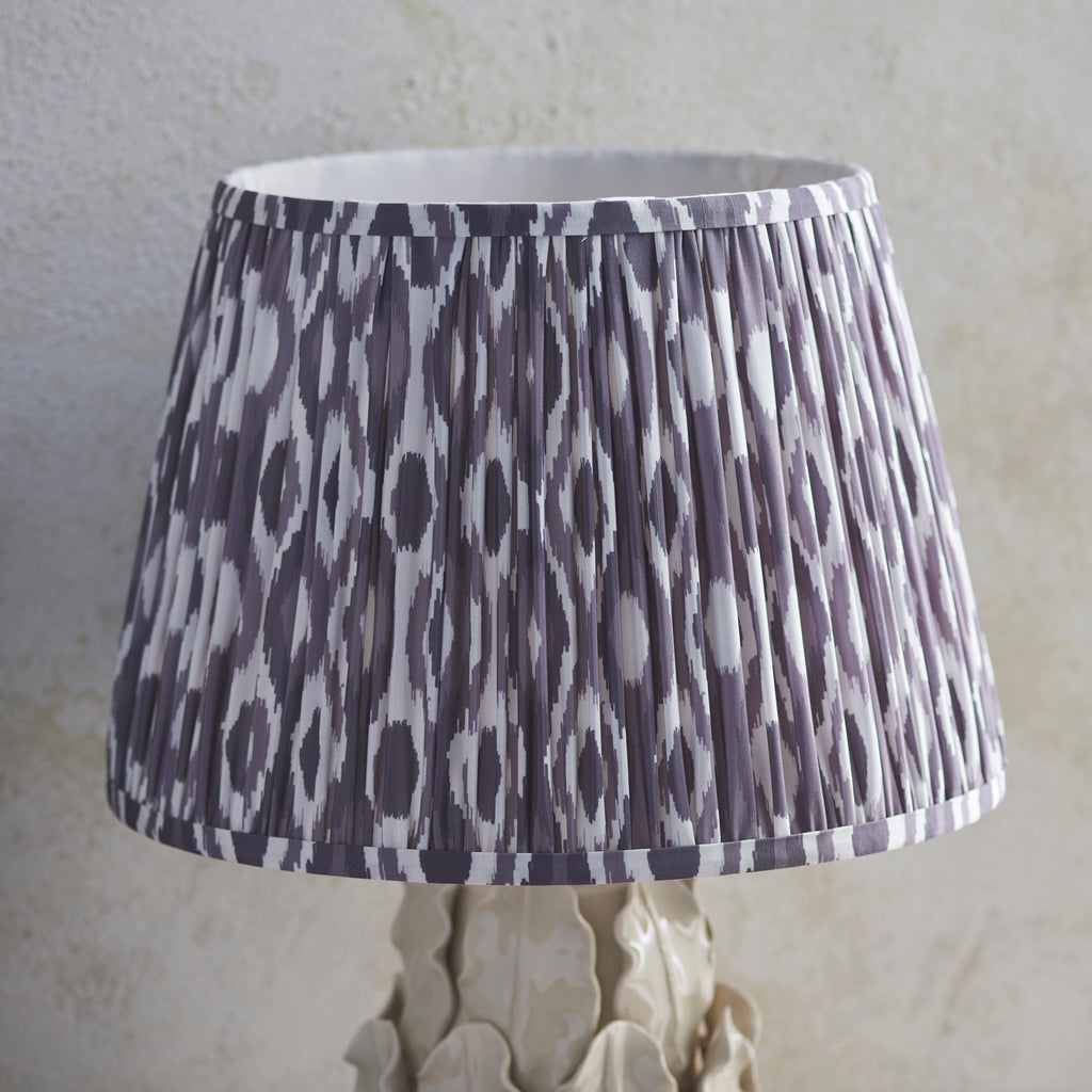 116463 Layered Leaf & Ikat 35cm Table Lamp Ivory Grey