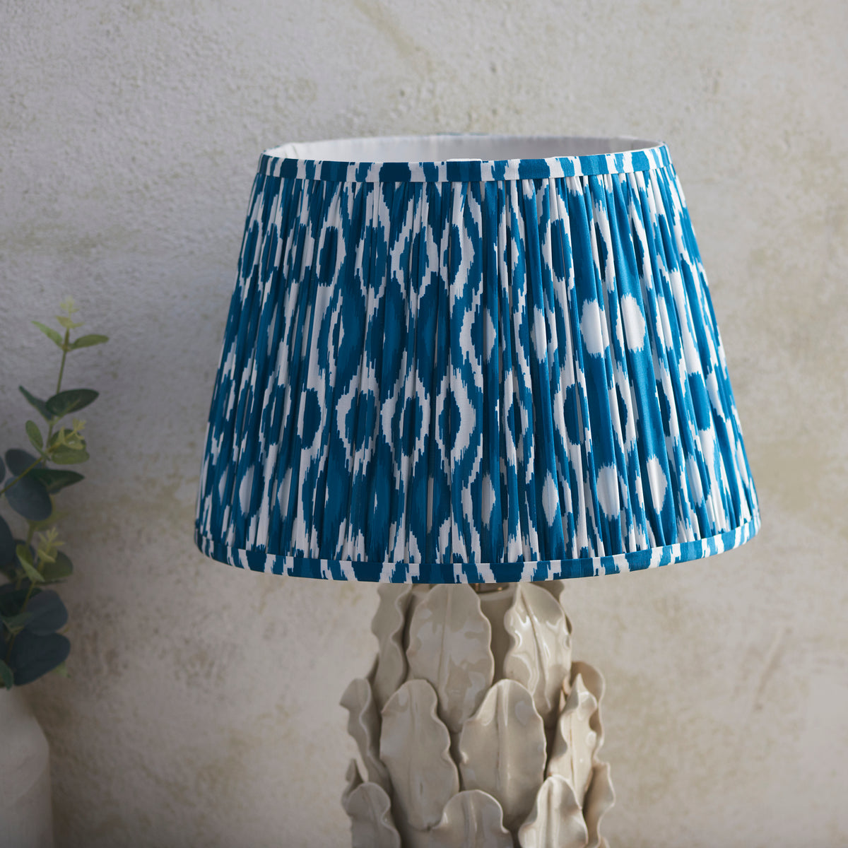 116464 Layered Leaf & Ikat 35cm Table Lamp Ivory Blue