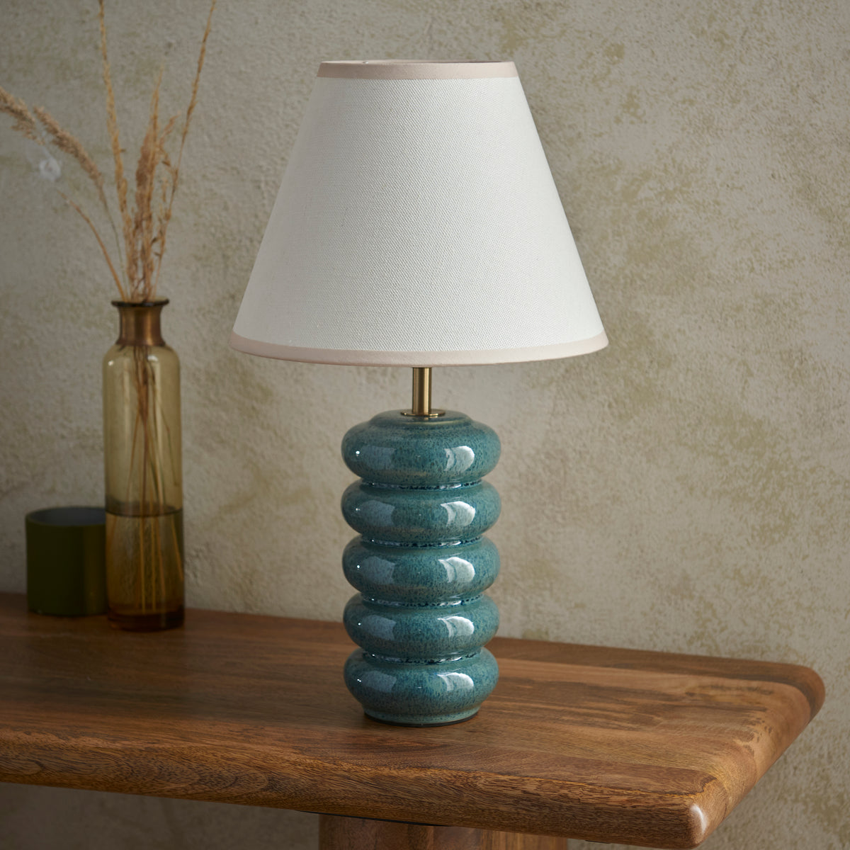 116492 Squash & Ivy 25cm Table Lamp White