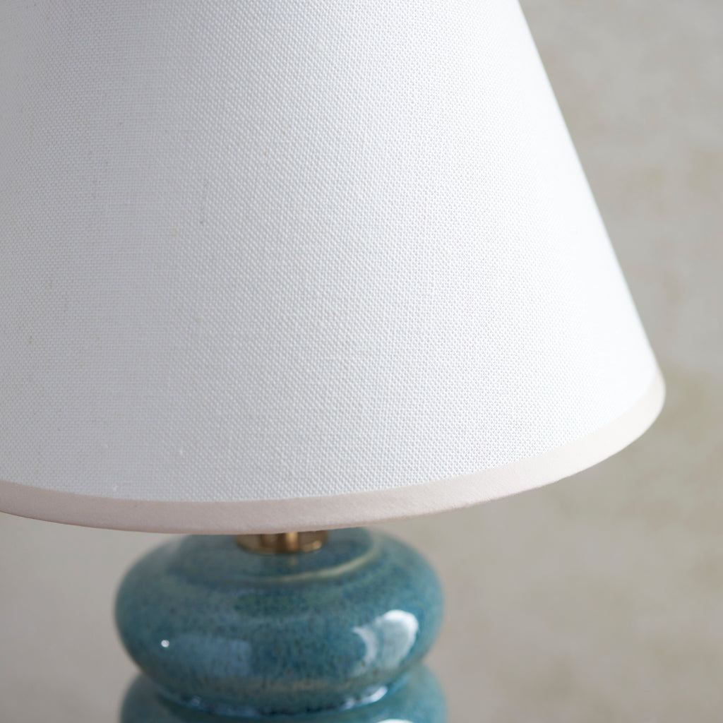 116492 Squash & Ivy 25cm Table Lamp White