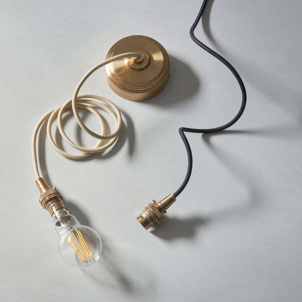117667 Eltham Pendant Brass