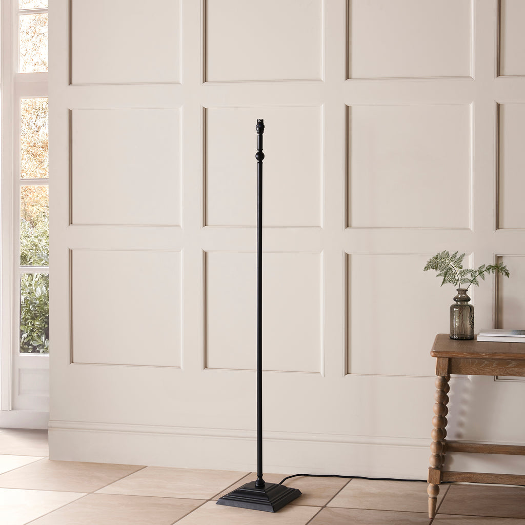 117997 Lille & Ikat 40cm Floor Lamp Black