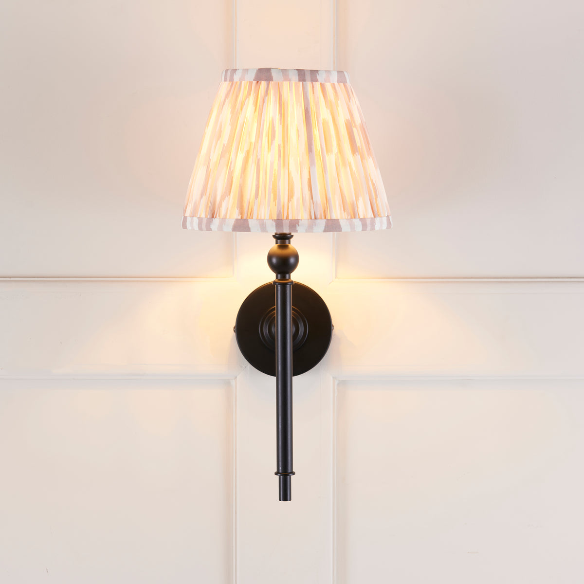 118105 Lille & Ikat 20cm Wall Light Black