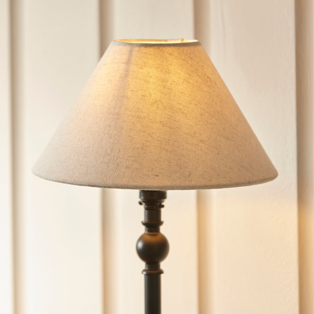 118121 Lille Table Lamp Black
