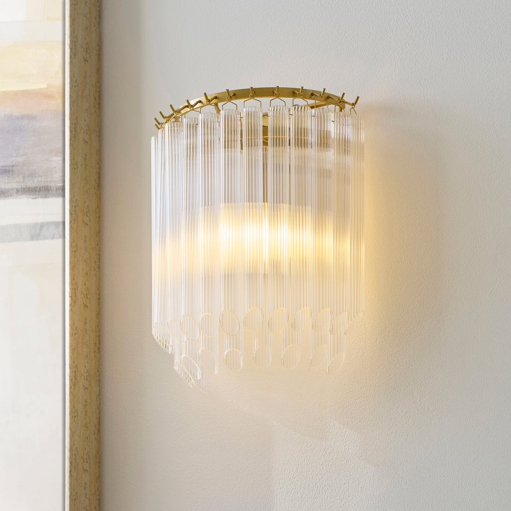 119132 Montpellier Wall Light Brass
