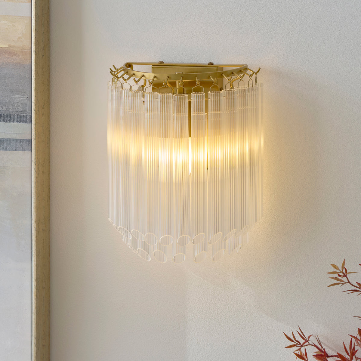 119132 Montpellier Wall Light Brass