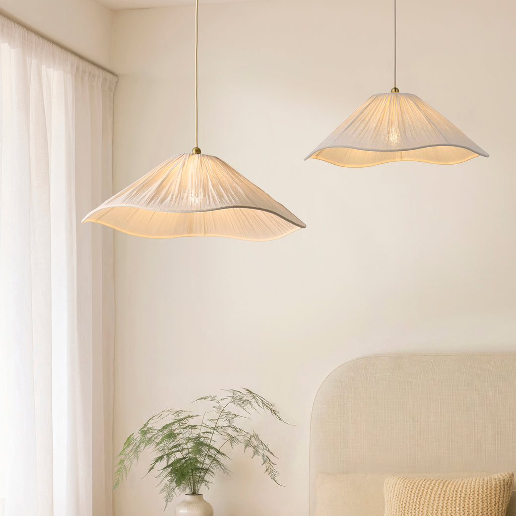 120005 Isabella Pendant Brass White
