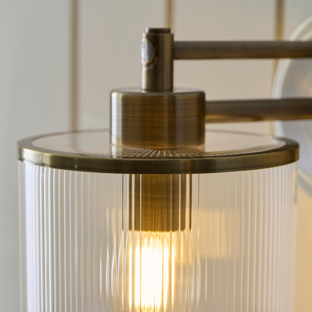 120144 Ridgeton Wall Light Brass
