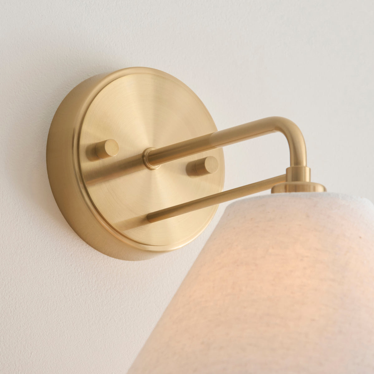 120306 Wallbridge Wall Light Brass