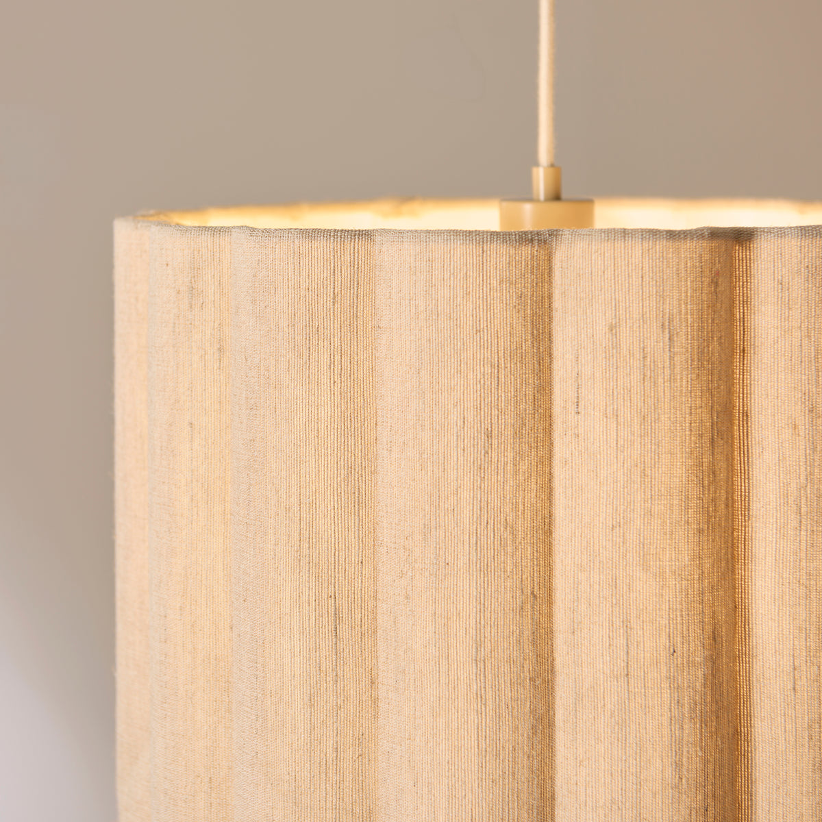 120762 Olson Pendant Wood