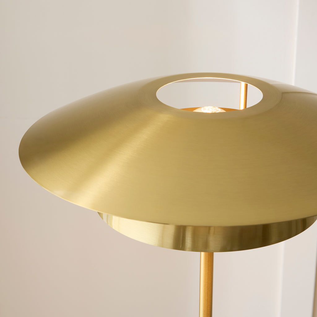121070 Lyon Floor Lamp Brass