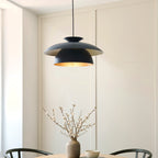 121071 Lyon Pendant Black