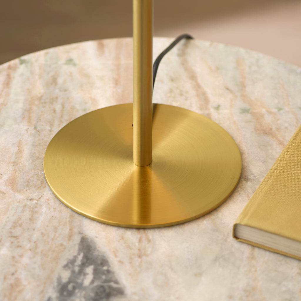 121076 Lyon Table Lamp Brass