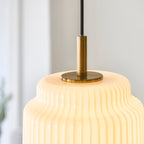 122054 Evora Pendant Brass Opal