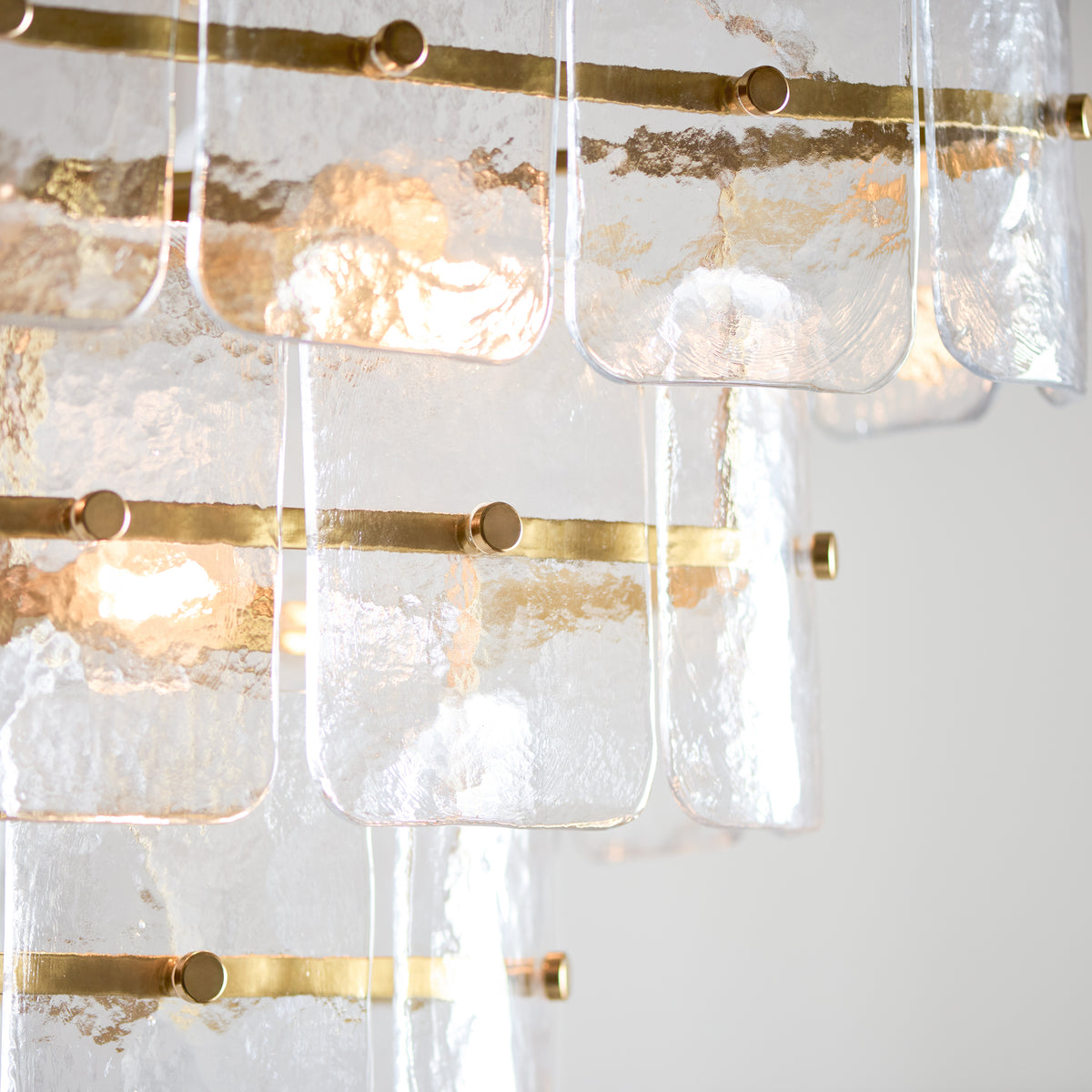 122740 Venice 10 Light Pendant Brass