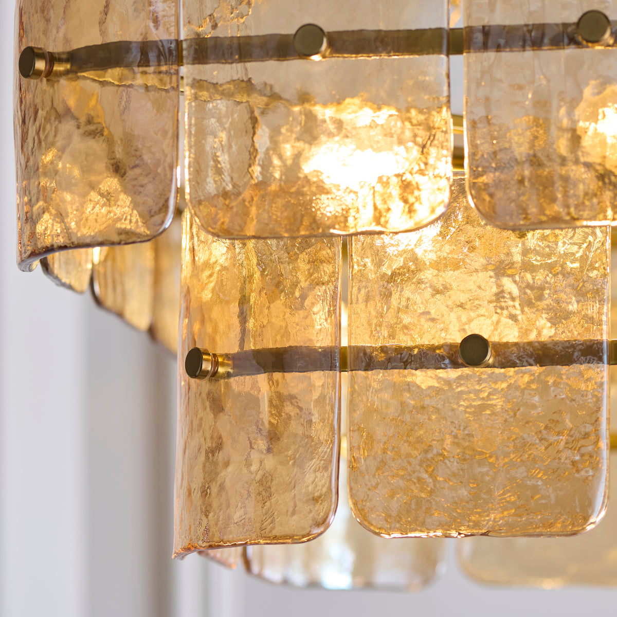 122770 Venice 6 Light Pendant Brass Champagne