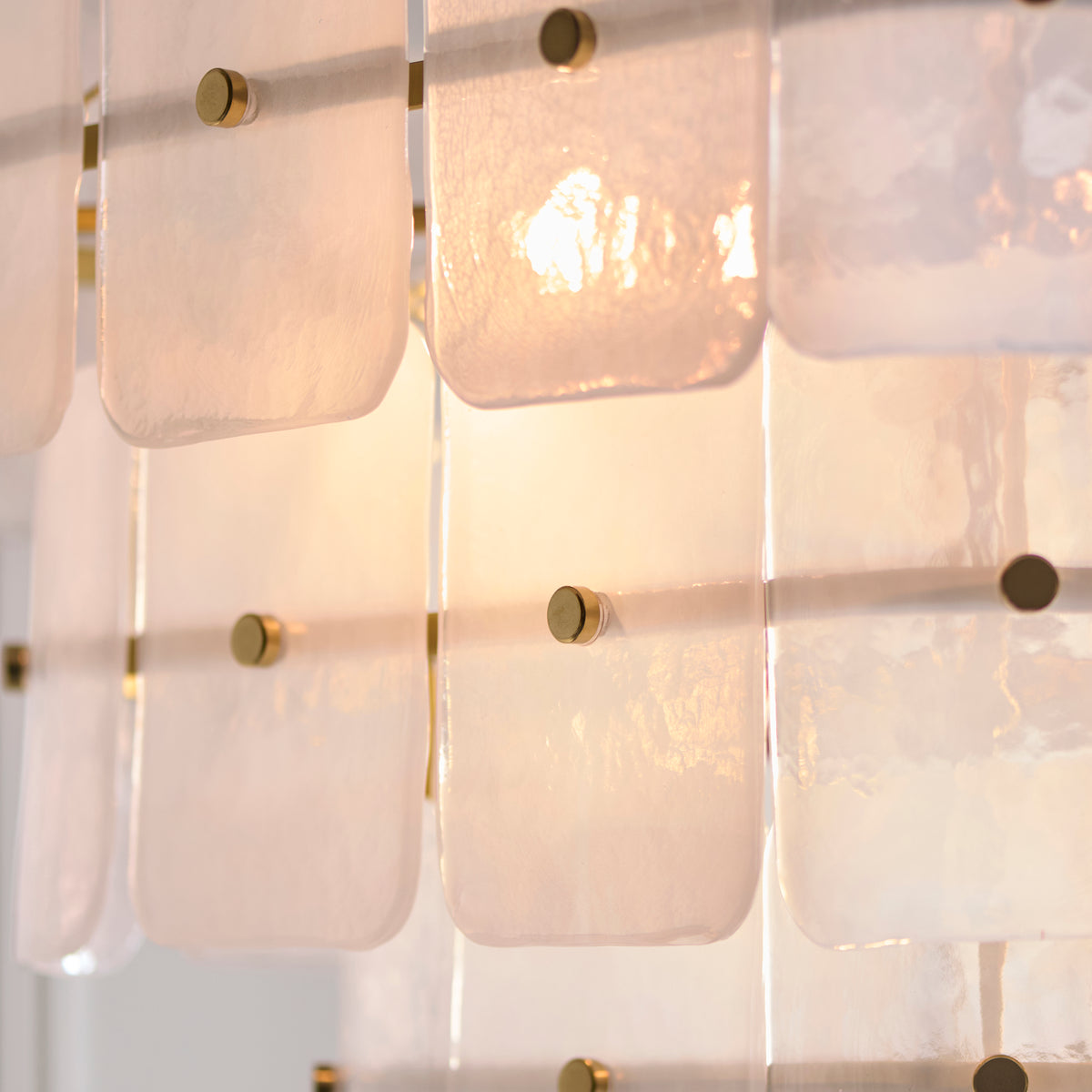 122775 Venice 10 Light Pendant Brass White