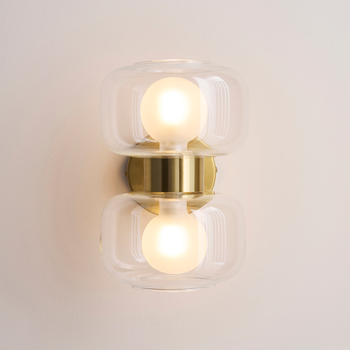 124803 Rossano 2 Light Wall Light Brass