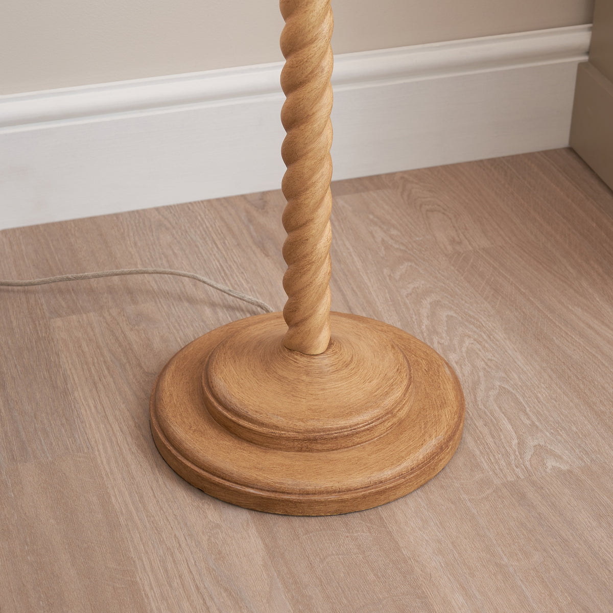 125402 Twist & Ikat 40cm Floor Lamp Wood Pink