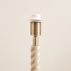 125414 Twist & Ikat 25cm Table Lamp White