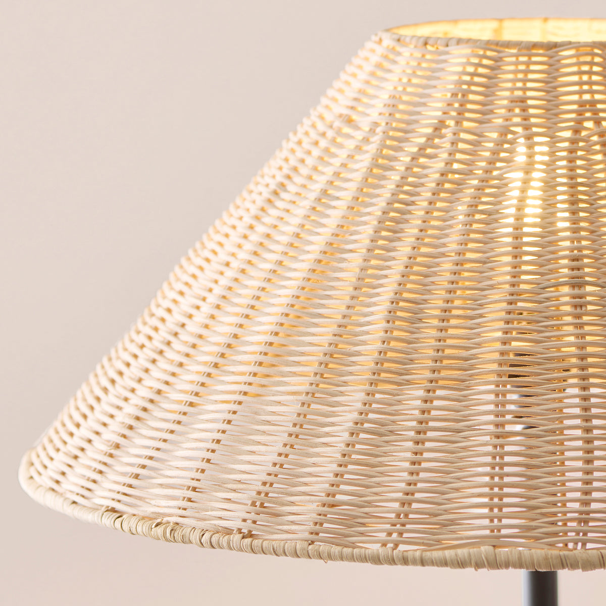 125418 Arlo & Rattan 52cm Floor Lamp Black